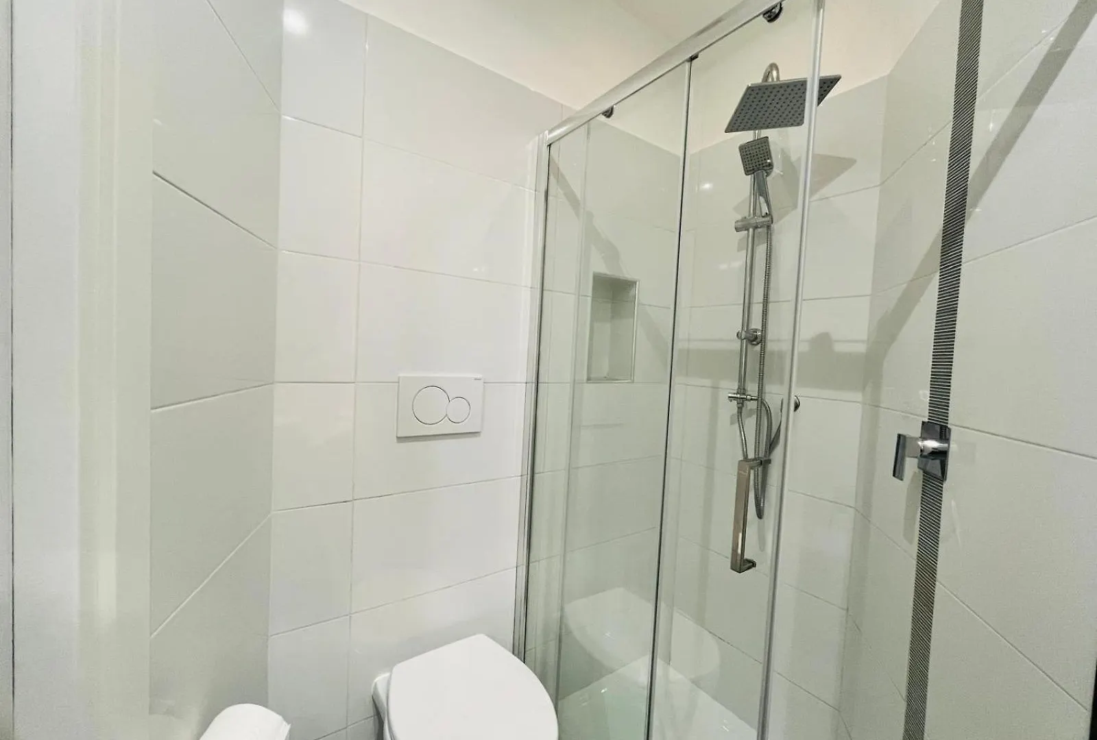 Rome Holiday Guesthouse 0*,